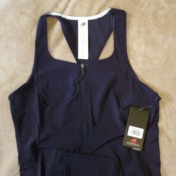*LAST ONE*New Balance Q Speed Romper in Eclipse - Picture 5 of 8